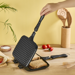 Black Line Döküm Ocak Üstü Tost Makinesi